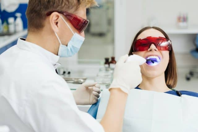 Home Remedies vs Professional Dental Care for Relief Cambridge